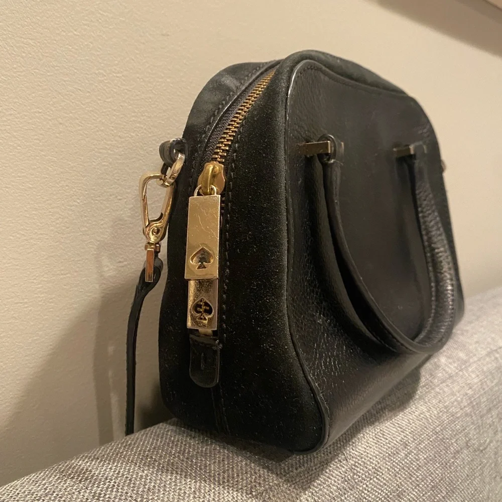 Kade Spade Black Crossbody Satchel Purse - Picture 3 of 7